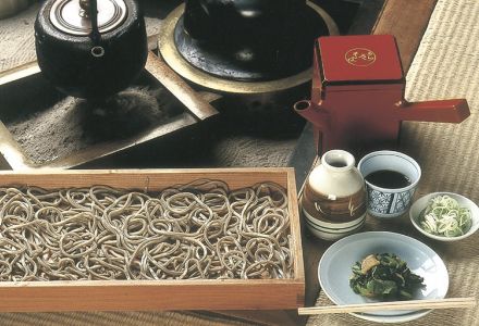 Suivez Jacline chez une famille nippone - Traditions et Manières de table