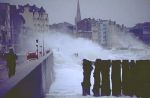 Assistez aux plus grandes marées d'Europe à St-Malo, séjour tonique assuré 1